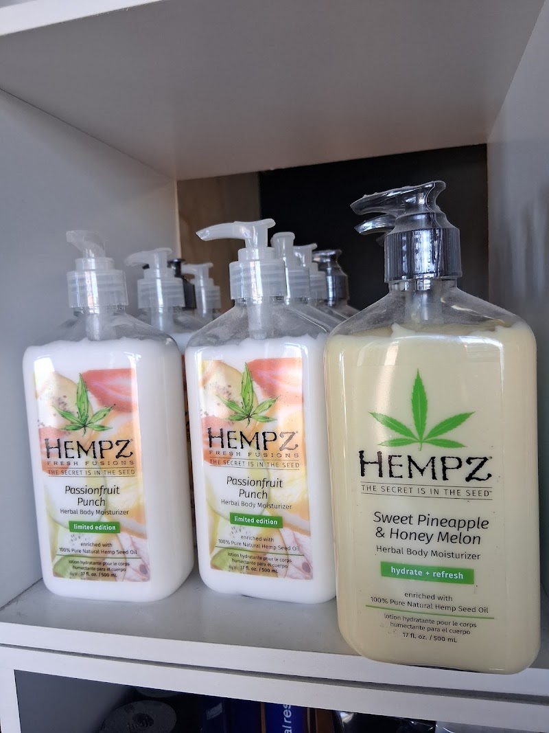 Trendz Beauty & Salon, nail salon in Salida, CA, photo 6 of 10